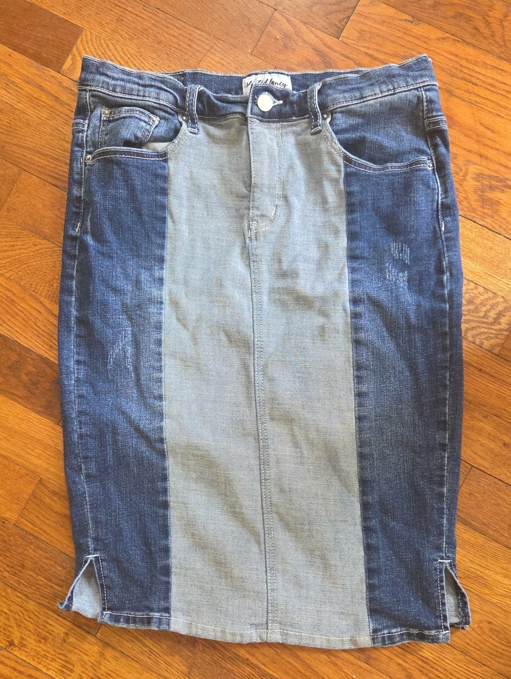 Women’s Two-Tone Blue Straight-Leg Jeans Skirt - Panel Denim
